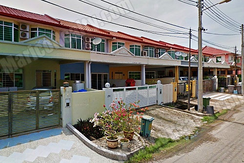 >>more photos