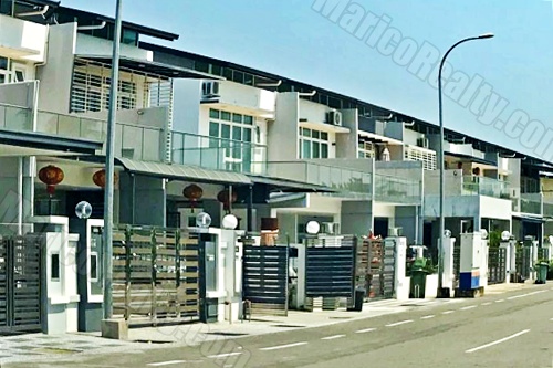 >>more photos